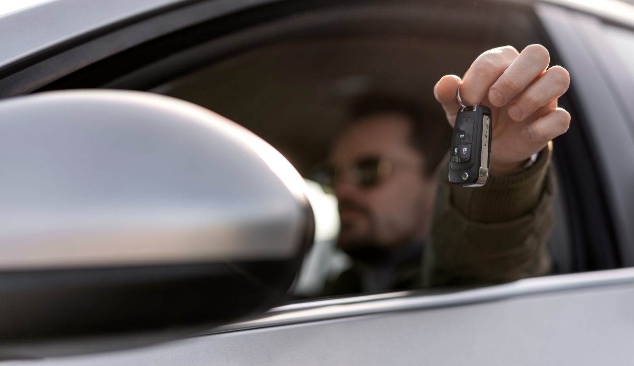 È l’auto più pericolosa del mondo: il parapendio, in confronto, è più sicuro | Se possiedi questo modello devi pregare ogni mattina