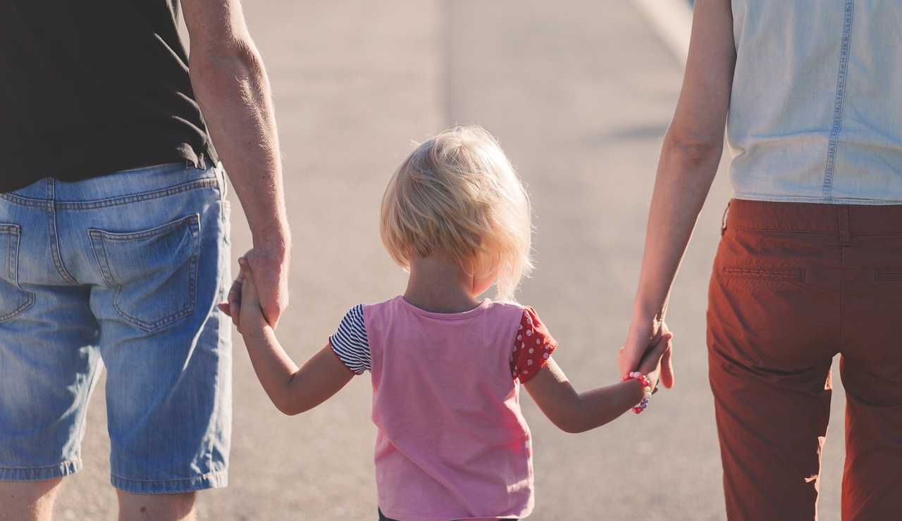 Abbiamo deciso di darvi una mano: nuovo bonus da 1000€, premiate le famiglie tradizionali | Tutte le altre si attaccano al tram