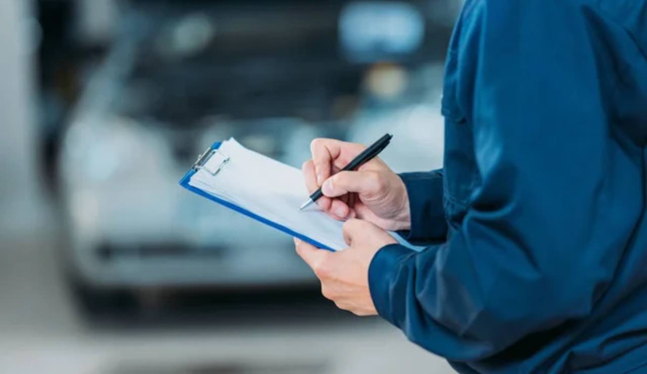 Dovremo farla ogni anno: Revisione Auto, scatta il nuovo obbligo | Altri soldi spariscono dalle nostre tasche
