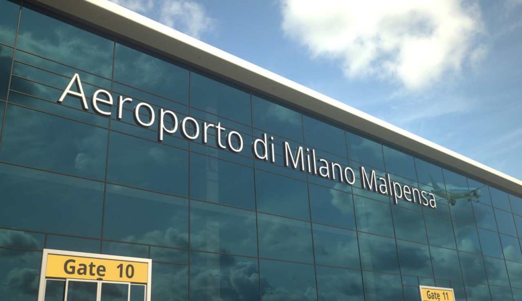 Aeroporto Milano-Malpensa: sì al ricorso contro l’intitolazione a Silvio Berlusconi