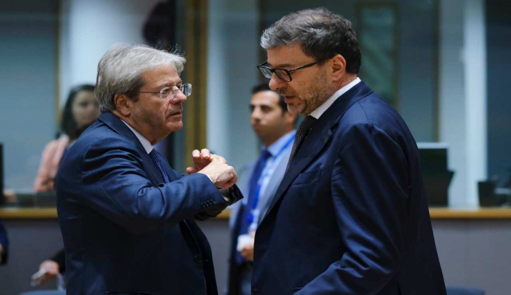 Giorgetti annuncia una nuova manovra e i mercati sono già in fermento, cosa sta succedendo