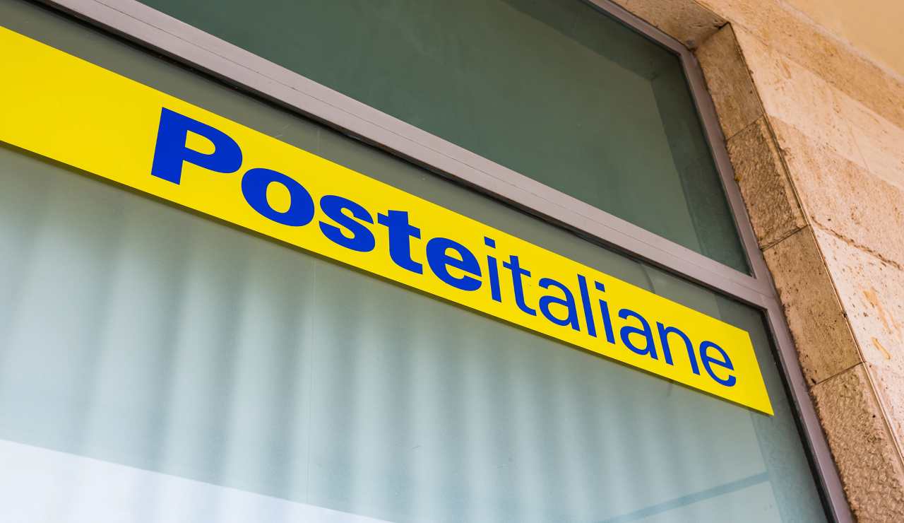 Ci servono migliaia di nuovi dipendenti: Poste Italiane, ecco l’annuncio più atteso di tutti: non serve né laurea né altro