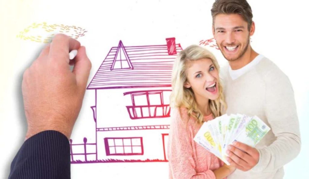 Coppia felice con casa e soldi (Depositphotos foto) - www.financecue.it