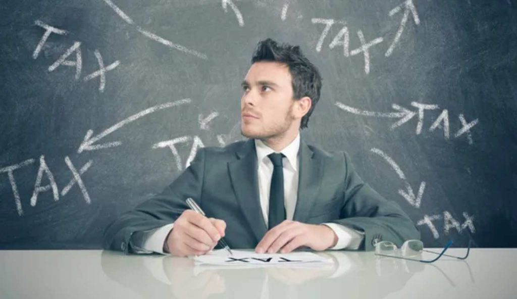 Spunta tassa andare lavoro salva chi va mezzi