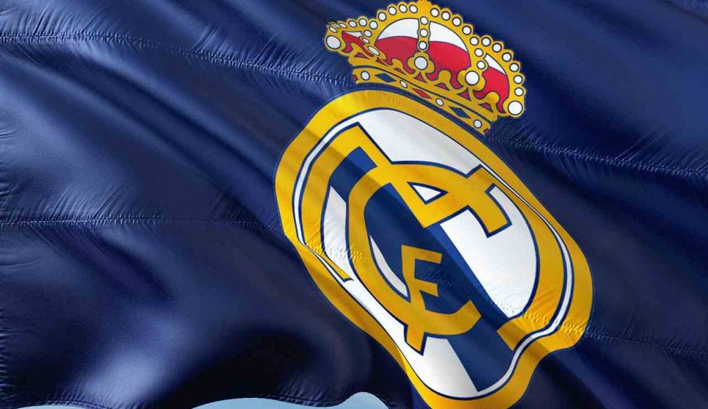 Illustrazione della bandiera del Real Madrid (Pixabay FOTO) - financecue.it