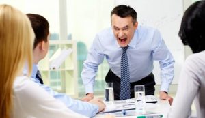 Lavoratore furioso (Depositphotos foto) - www.financecue.it