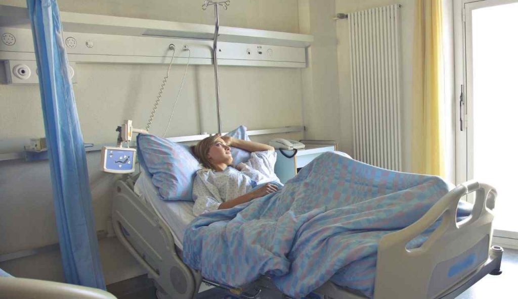Signora in ospedale
