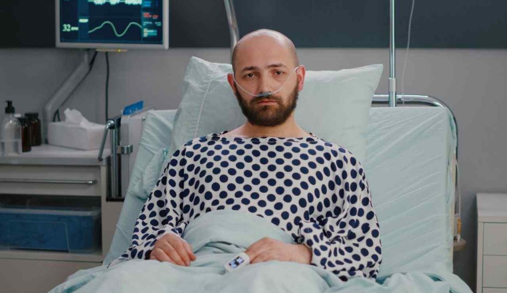 Uomo in ospedale