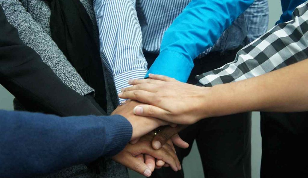 Team di lavoro (Pixabay foto) - www.financecue.it